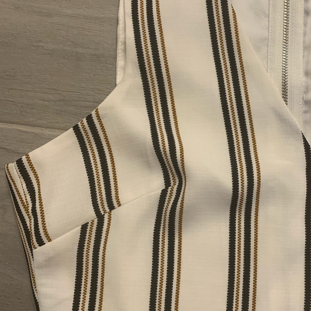 Striped Set - Picture 2 of 2